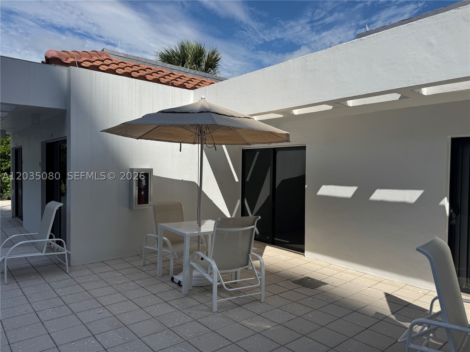 20281 E Country Club Dr CAB19