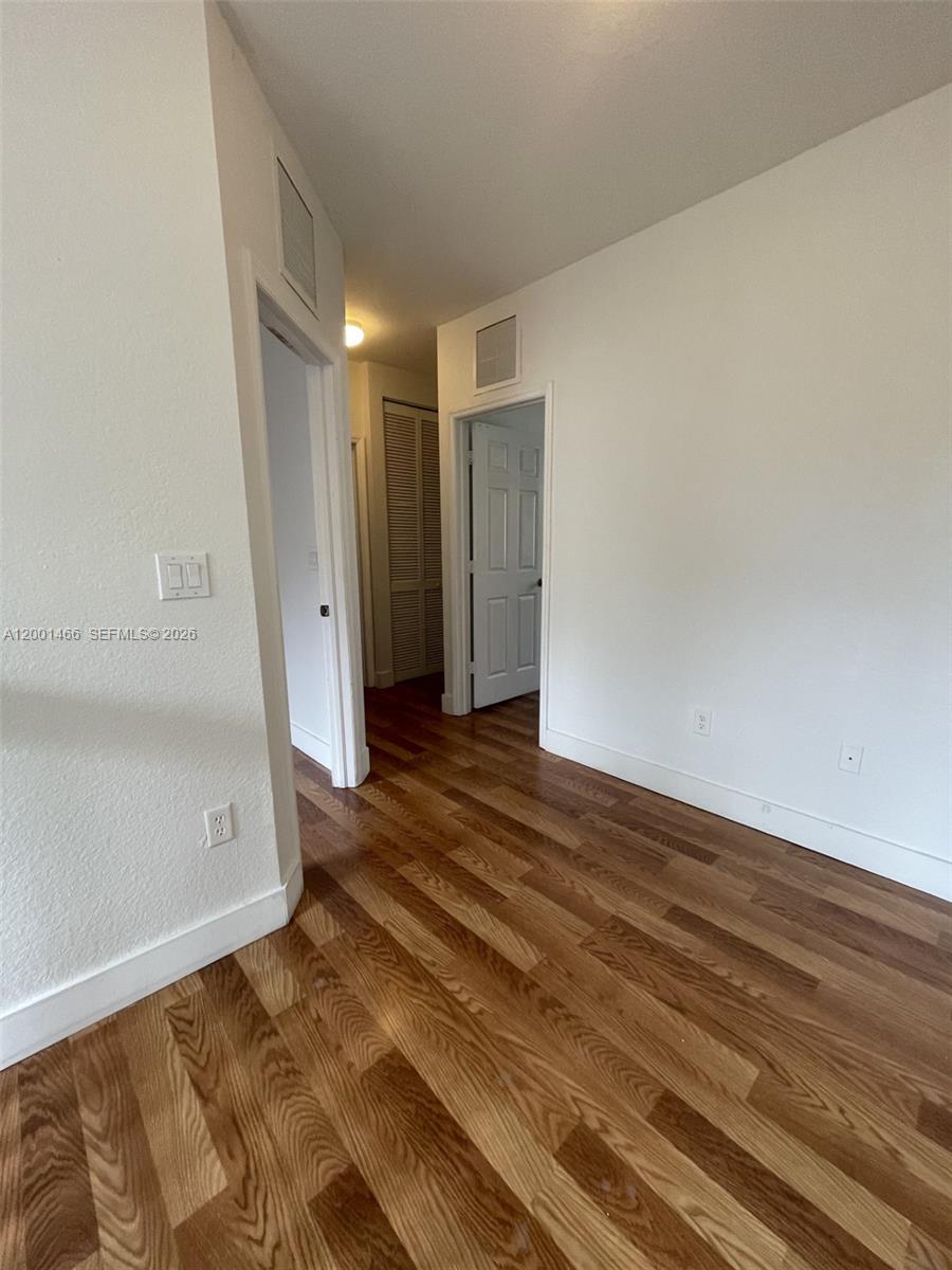 VILLAS AT CARMEL CONDO NO - Residential