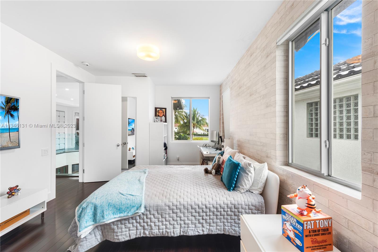 PRESIDENTIAL ESTATES SUB - Residential