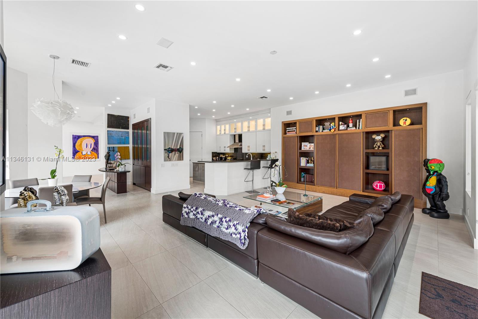 PRESIDENTIAL ESTATES SUB - Residential