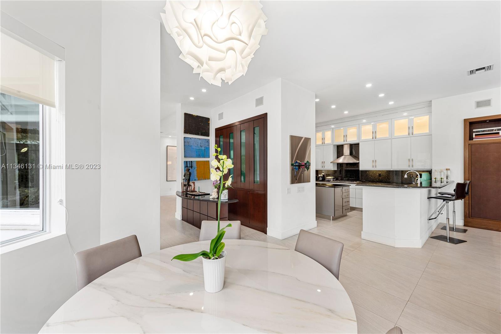 PRESIDENTIAL ESTATES SUB - Residential