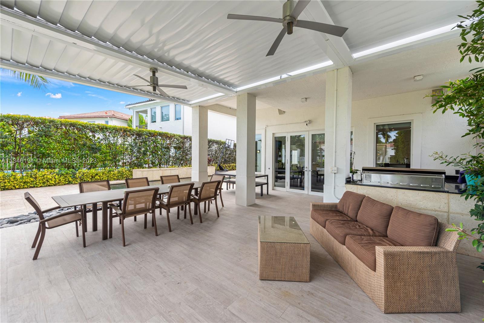 PRESIDENTIAL ESTATES SUB - Residential