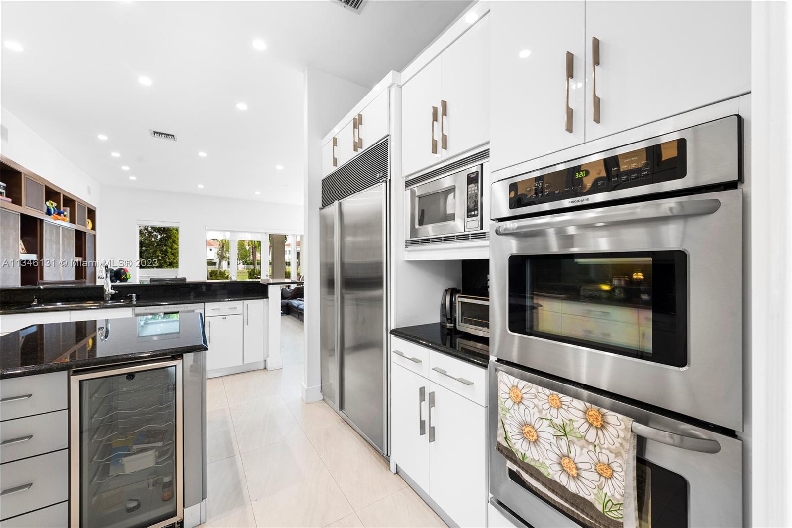 PRESIDENTIAL ESTATES SUB - Residential