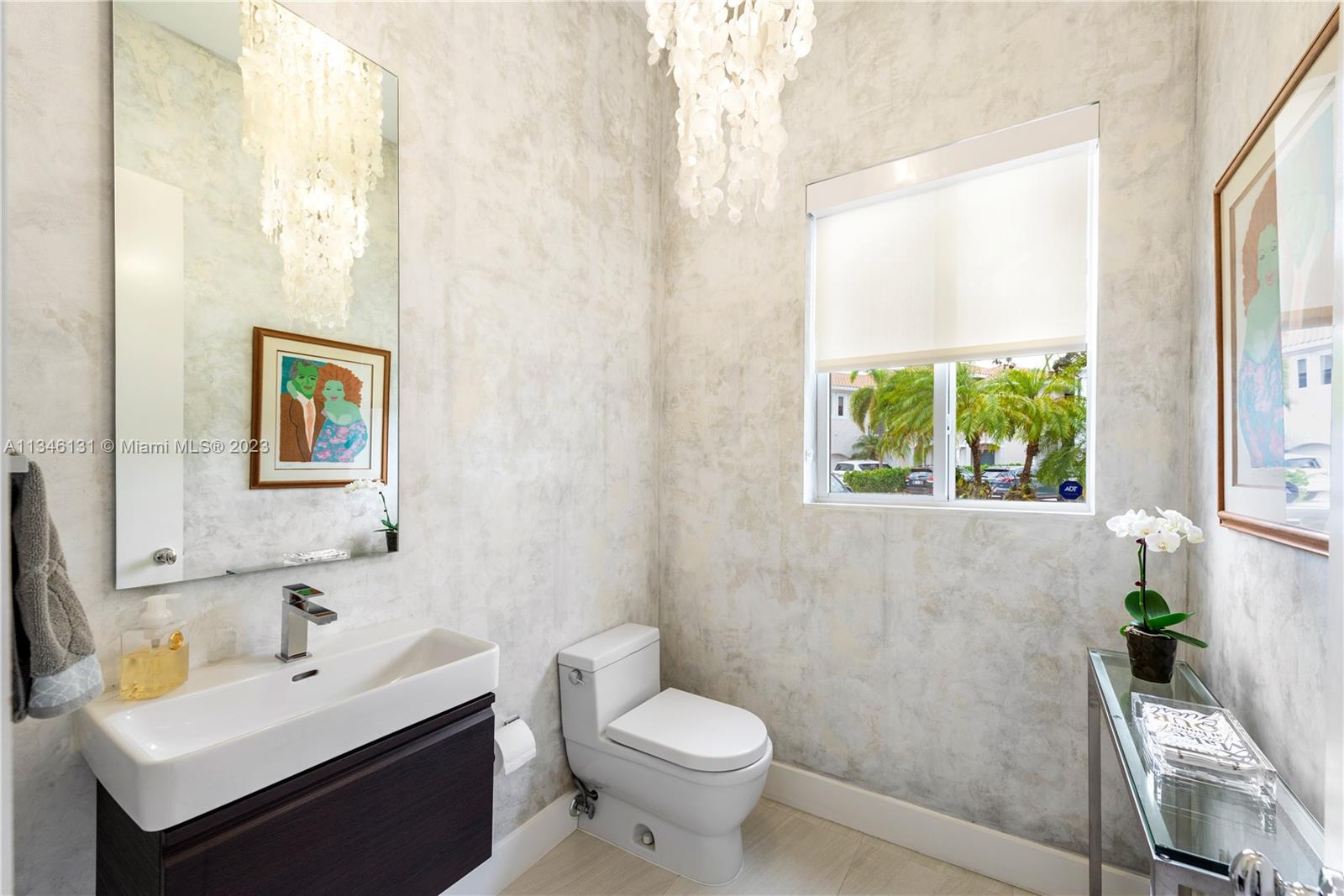 PRESIDENTIAL ESTATES SUB - Residential