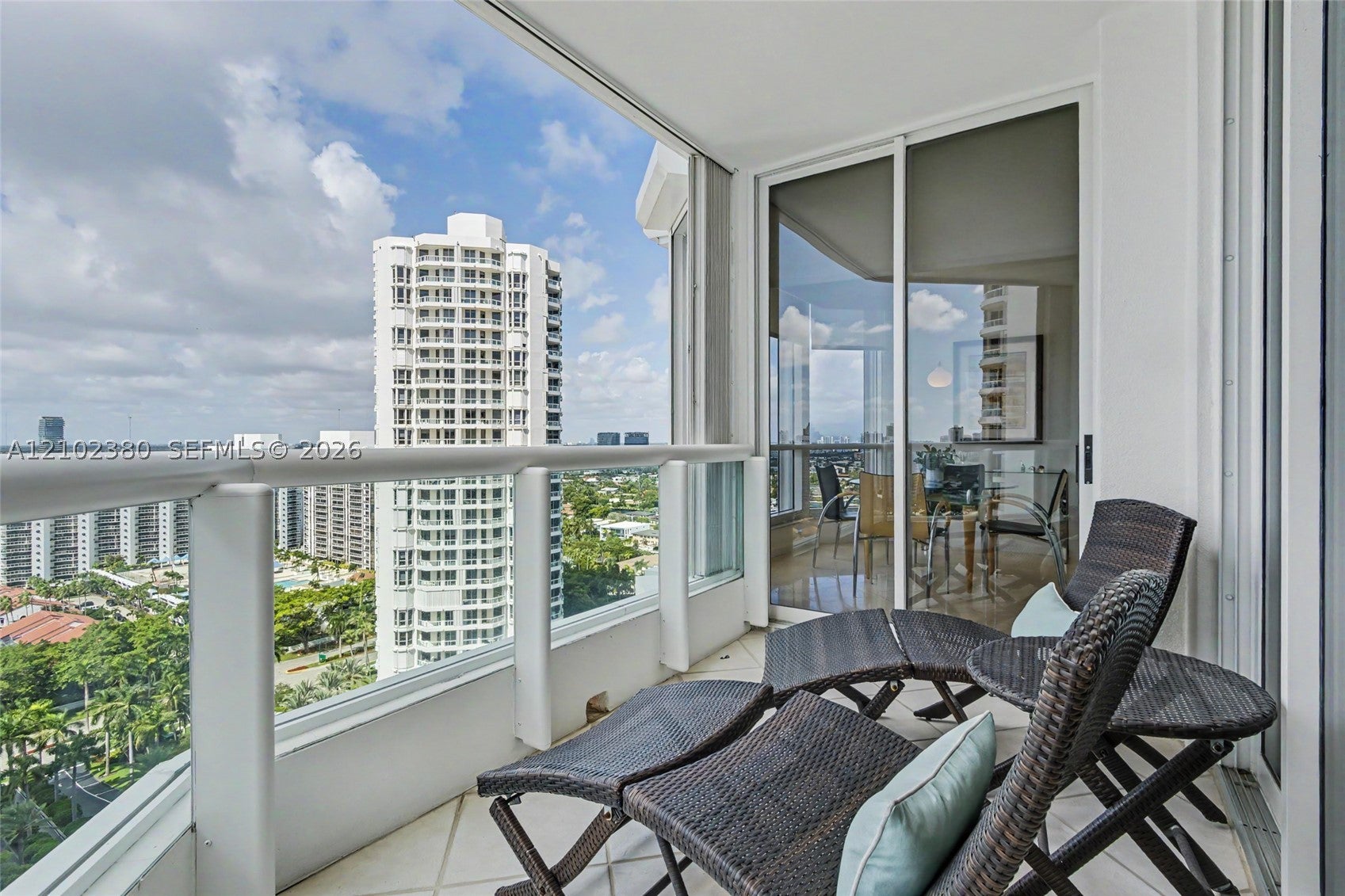 21150 Point Place 2202, Aventura FL 33180
