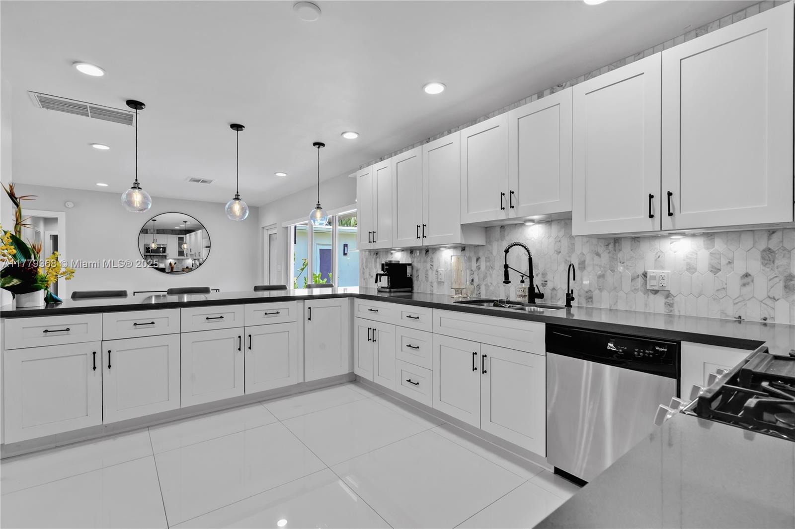 KEYSTONE ISLAND NO 2 - Residential