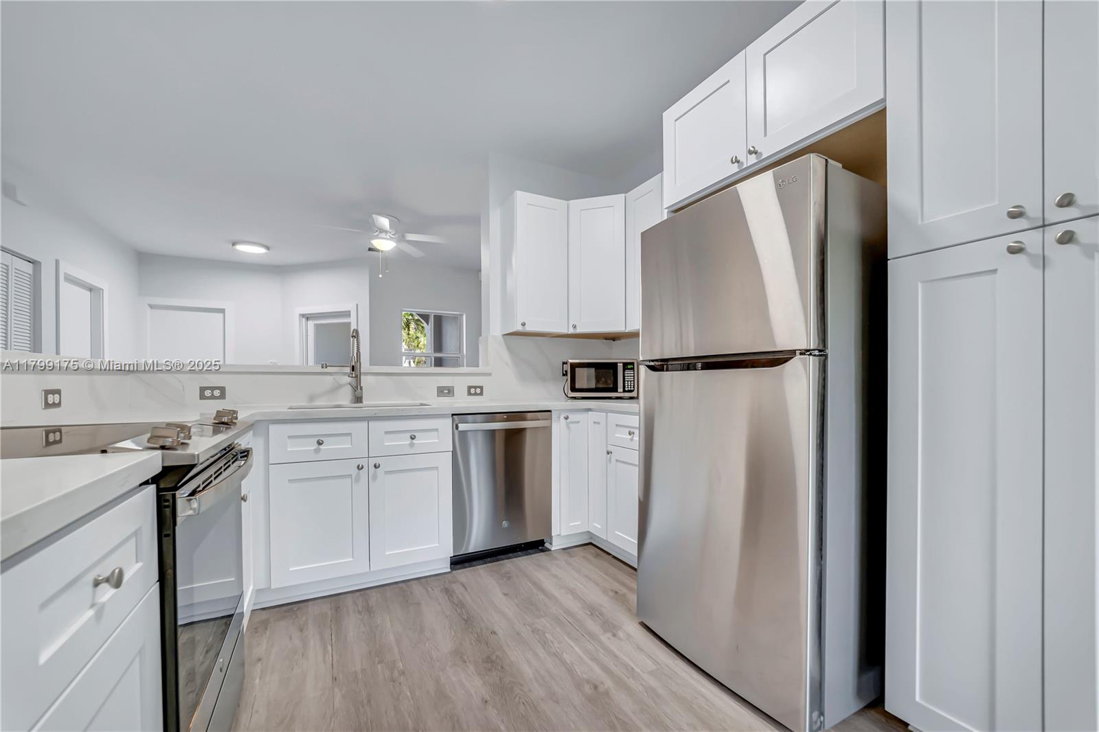 Property for Sale at 16818 Sw 1 Manor Mnr, Pembroke Pines, Miami-Dade County, Florida - Bedrooms: 4 
Bathrooms: 3  - $499,990