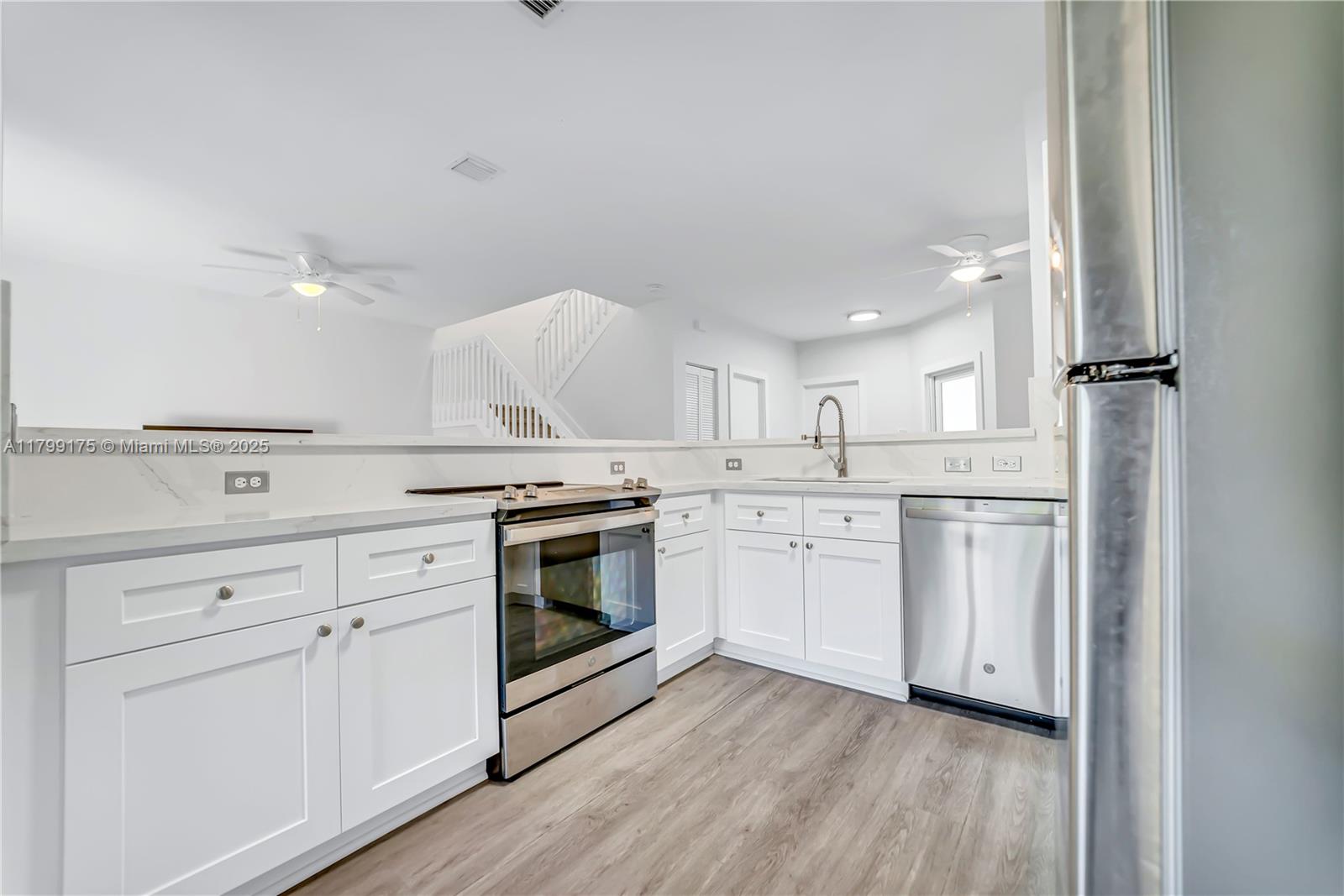 16818 SW 1 Manor