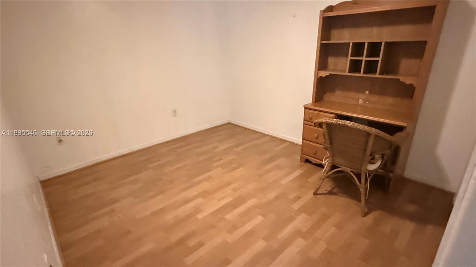 DORAL GRAND CONDO - Residential