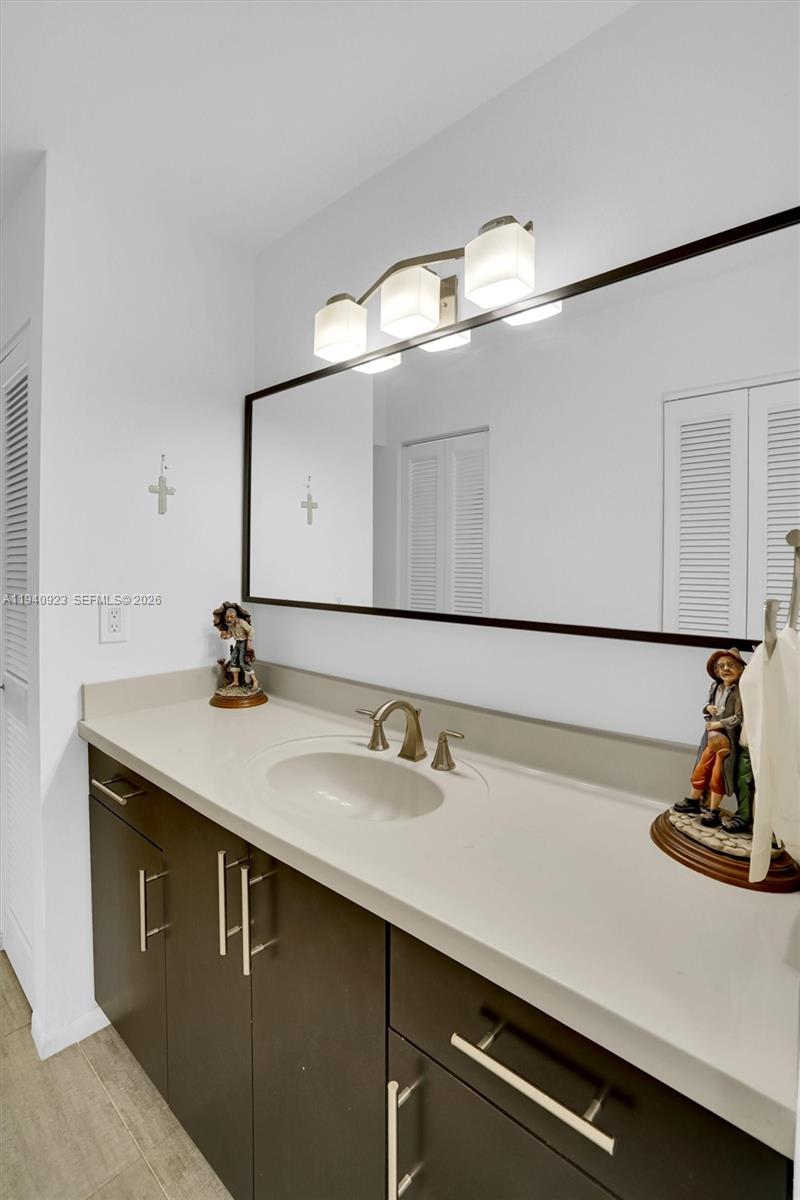 COSTA DEL SOL CONDO NO 2 - Residential