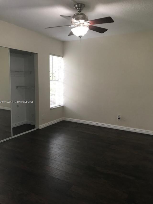 LAKEWOOD VILLAGE - Residential