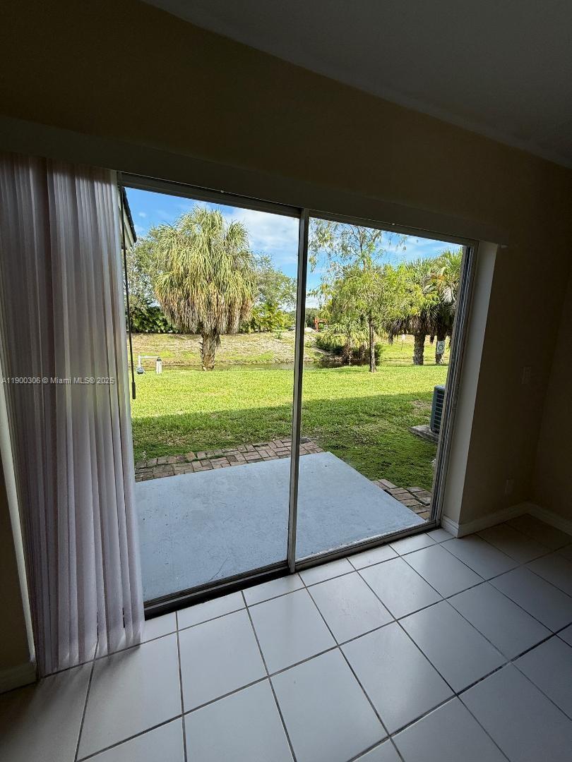 LAKEWOOD VILLAGE - Residential