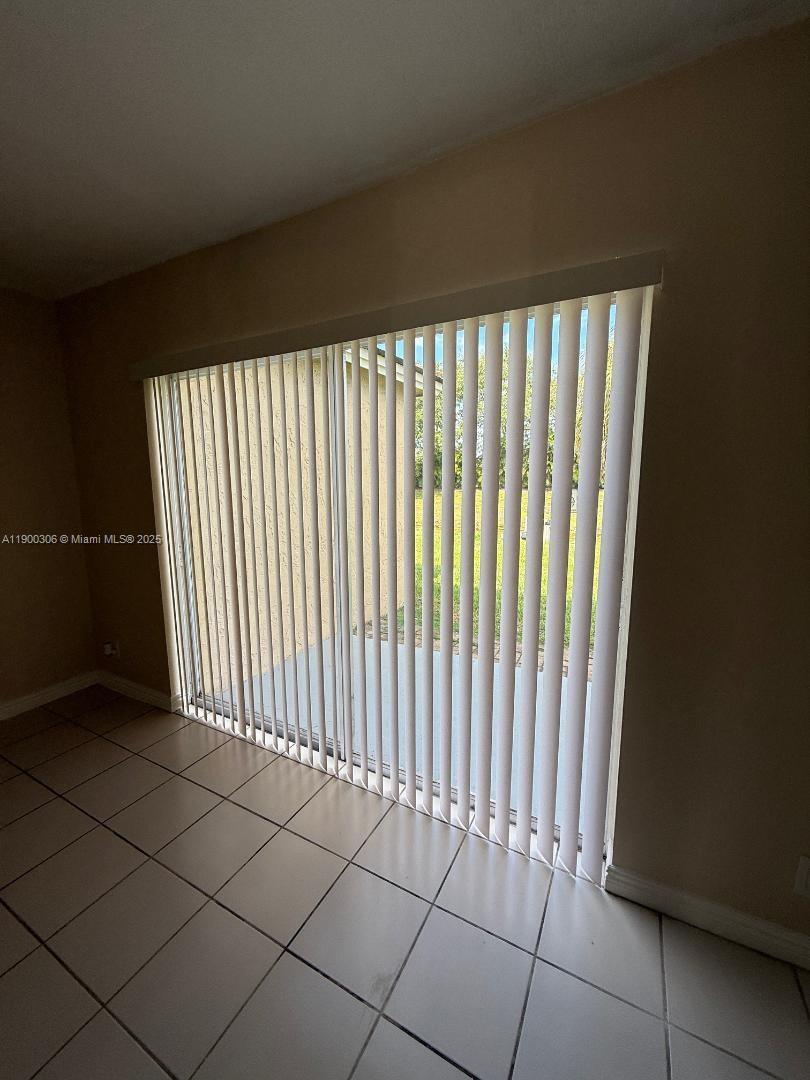 LAKEWOOD VILLAGE - Residential