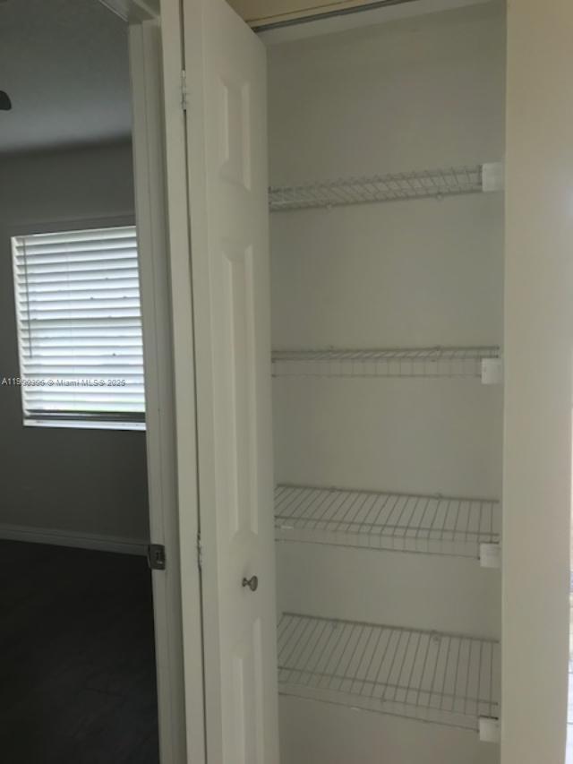 LAKEWOOD VILLAGE - Residential