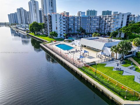 A home in Aventura