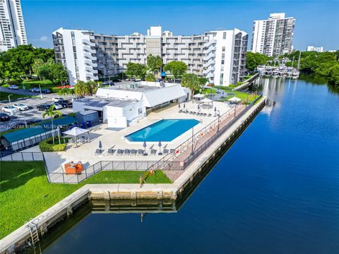 A home in Aventura