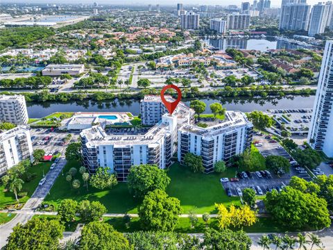 A home in Aventura