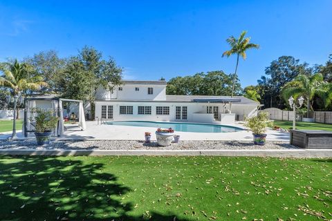 A home in Pinecrest