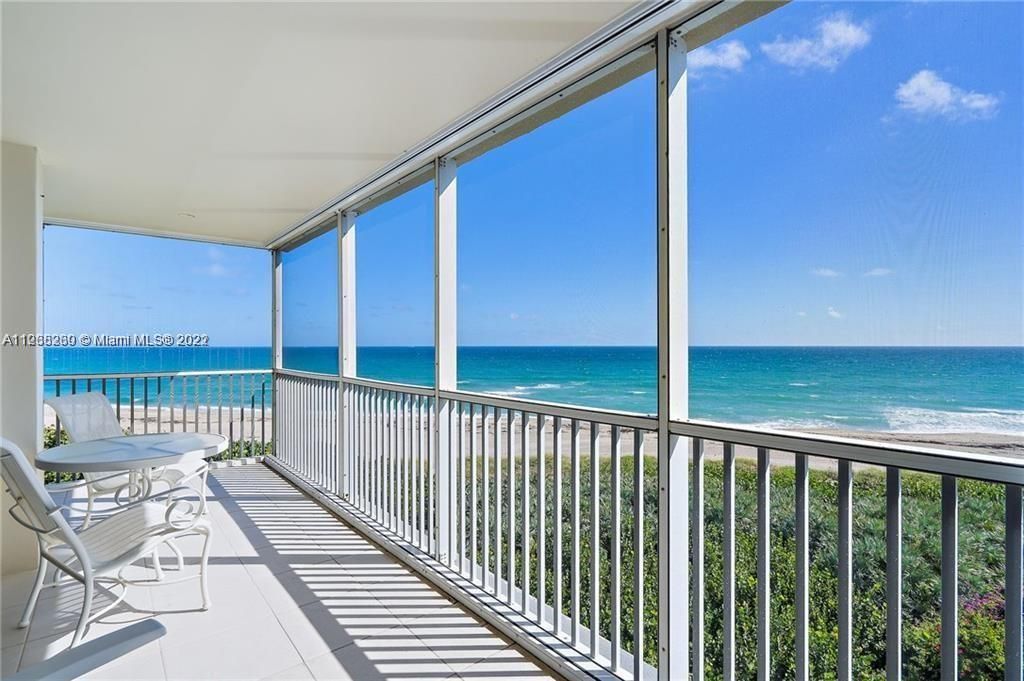 Photo of 669 NE Plantation Rd #406, Hutchinson Island, FL 34996 (MLS # A11238230)