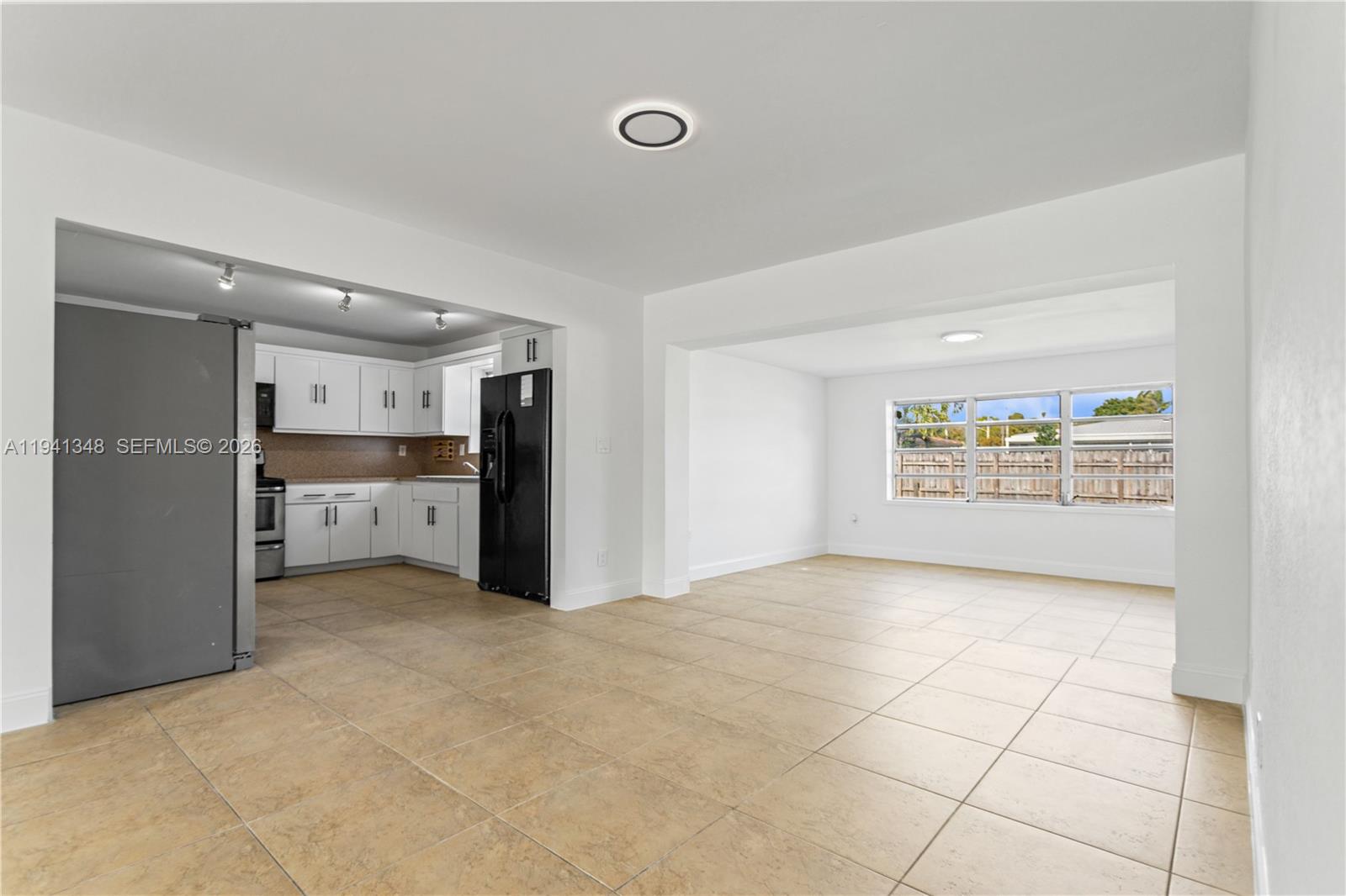 ORANGEBROOK GOLF ESTATES - Residential Lease