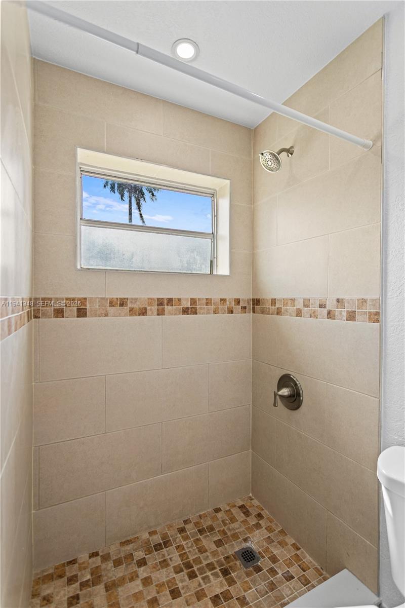 ORANGEBROOK GOLF ESTATES - Residential Lease