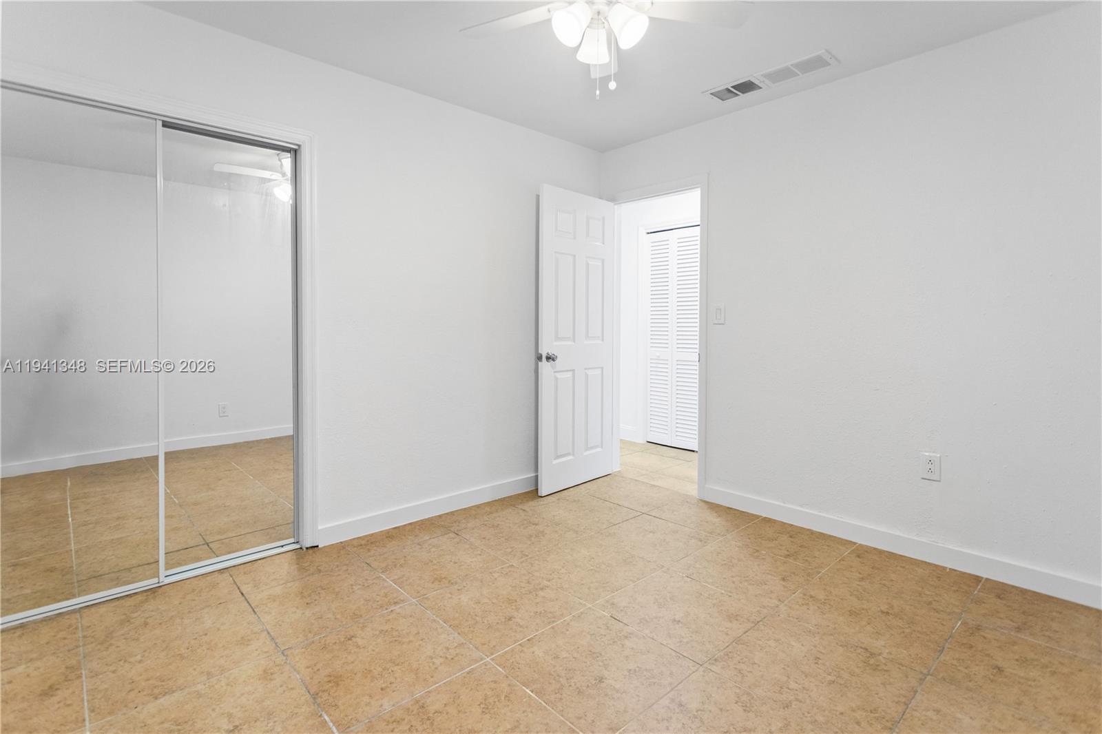 ORANGEBROOK GOLF ESTATES - Residential Lease