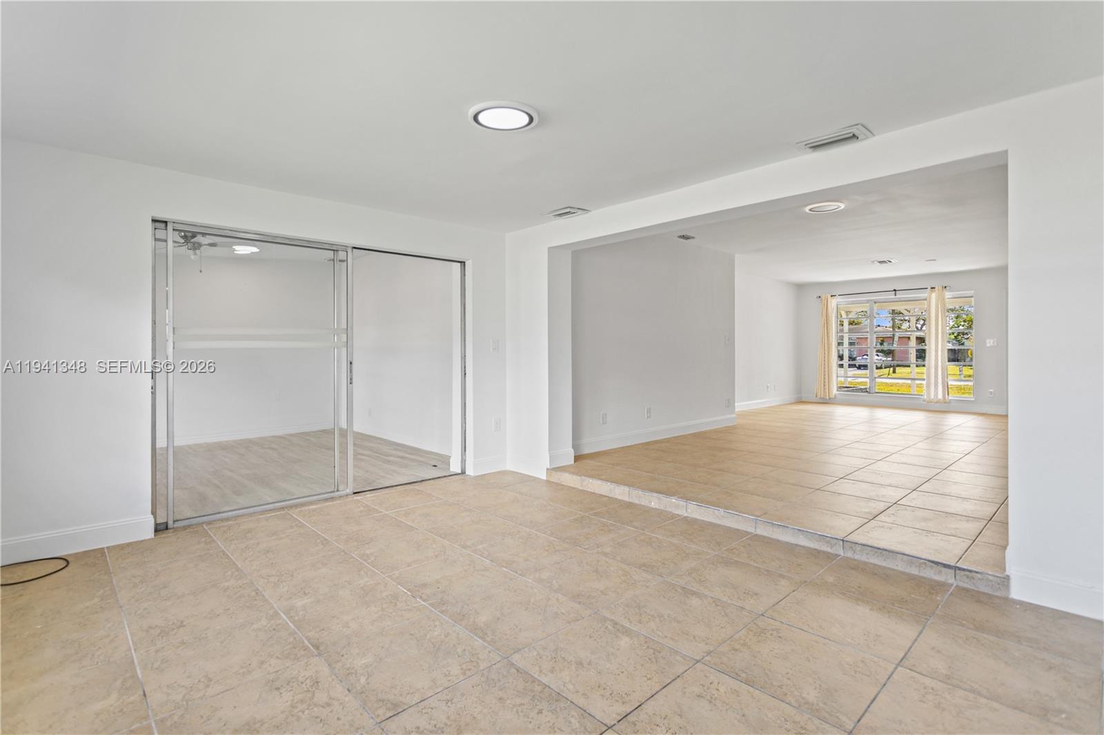 ORANGEBROOK GOLF ESTATES - Residential Lease