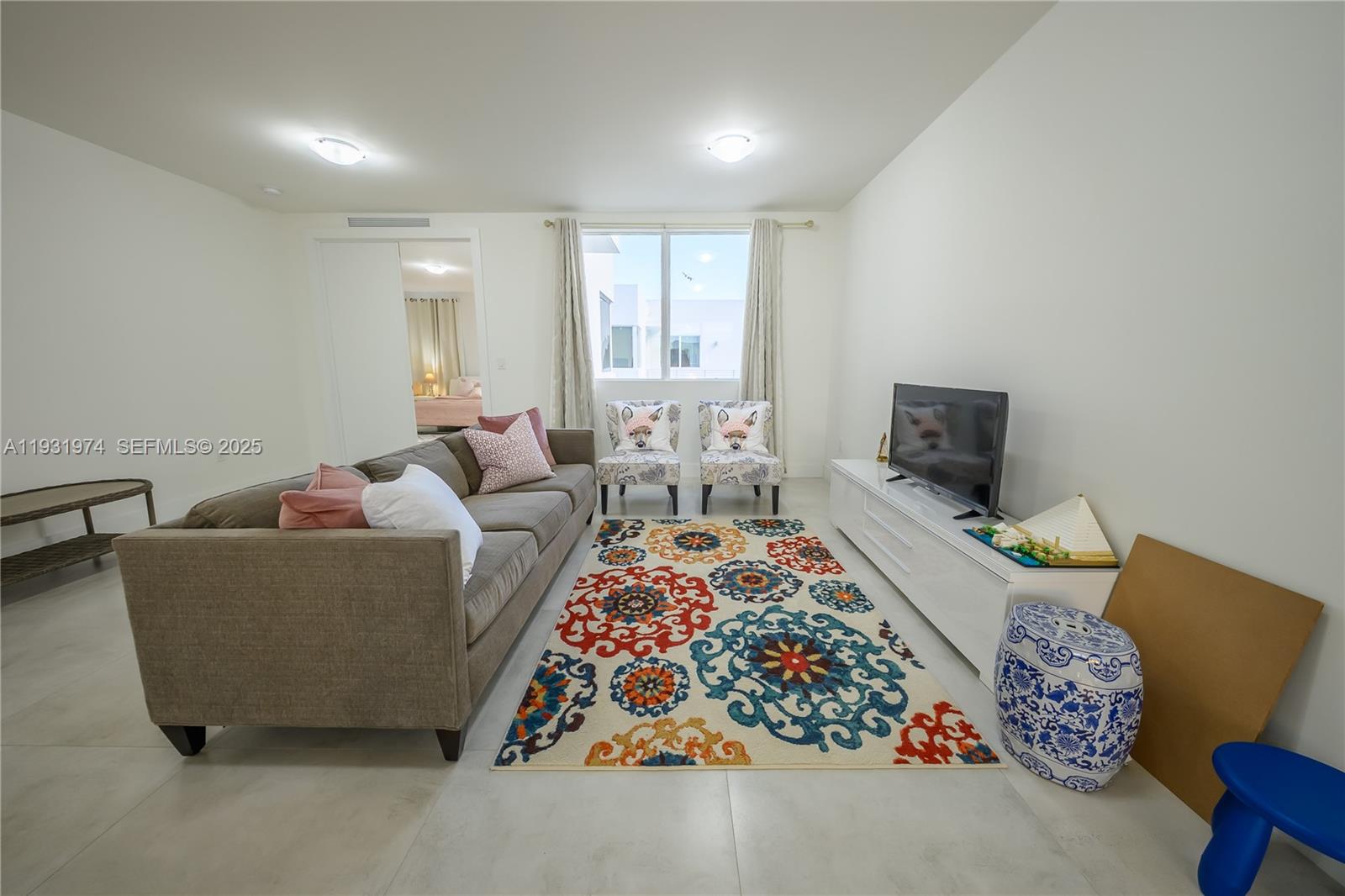 DORAL COMMONS RESIDENTIAL - Residential