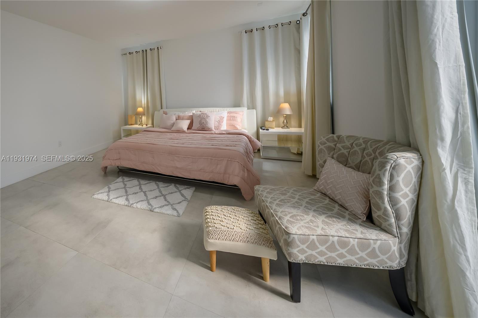 DORAL COMMONS RESIDENTIAL - Residential