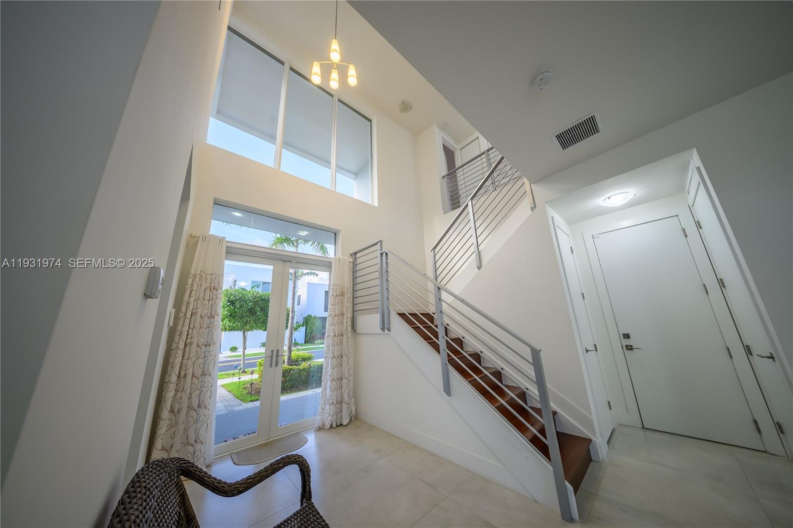 DORAL COMMONS RESIDENTIAL - Residential