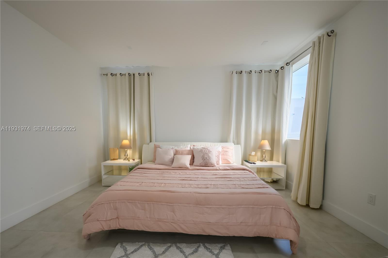 DORAL COMMONS RESIDENTIAL - Residential