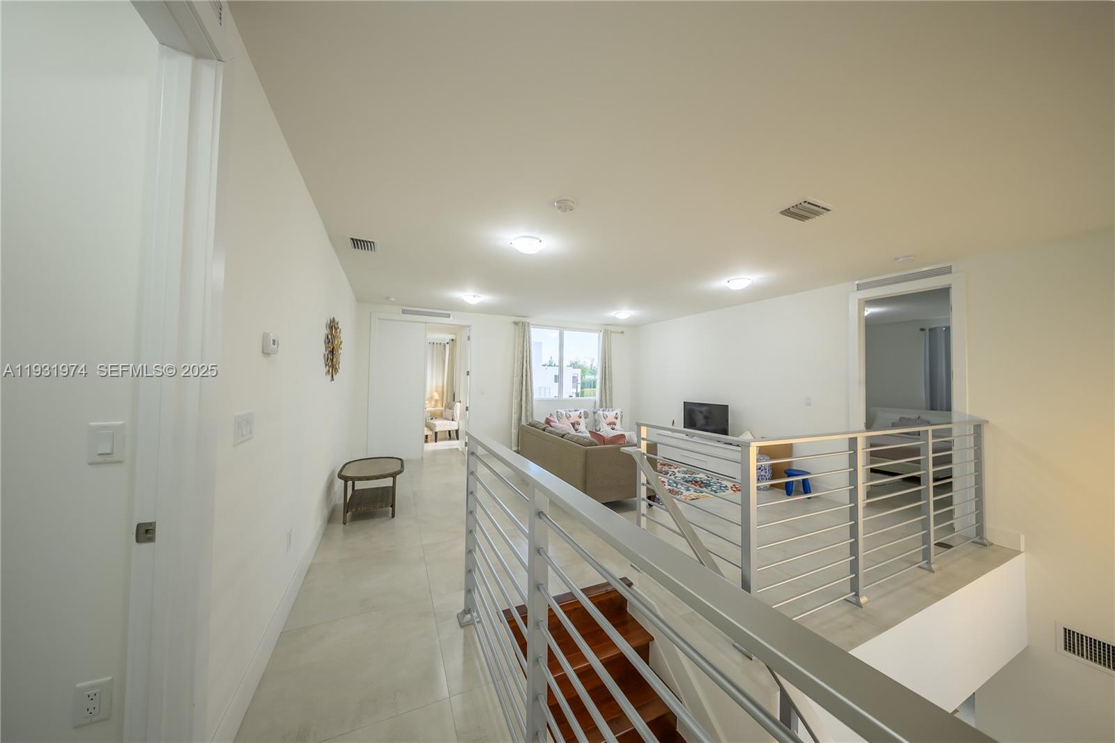 DORAL COMMONS RESIDENTIAL - Residential