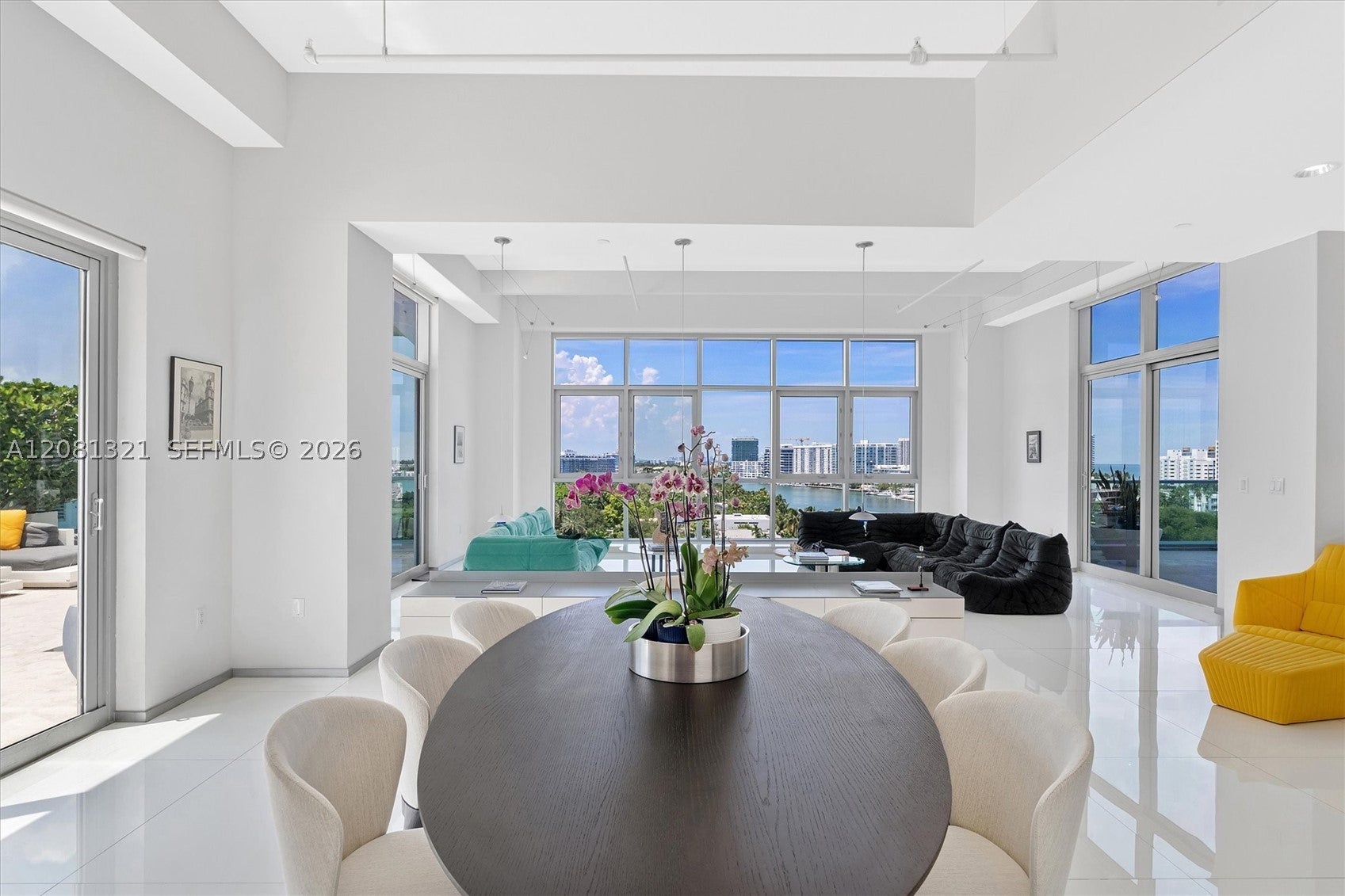 201 Aqua Ave 801