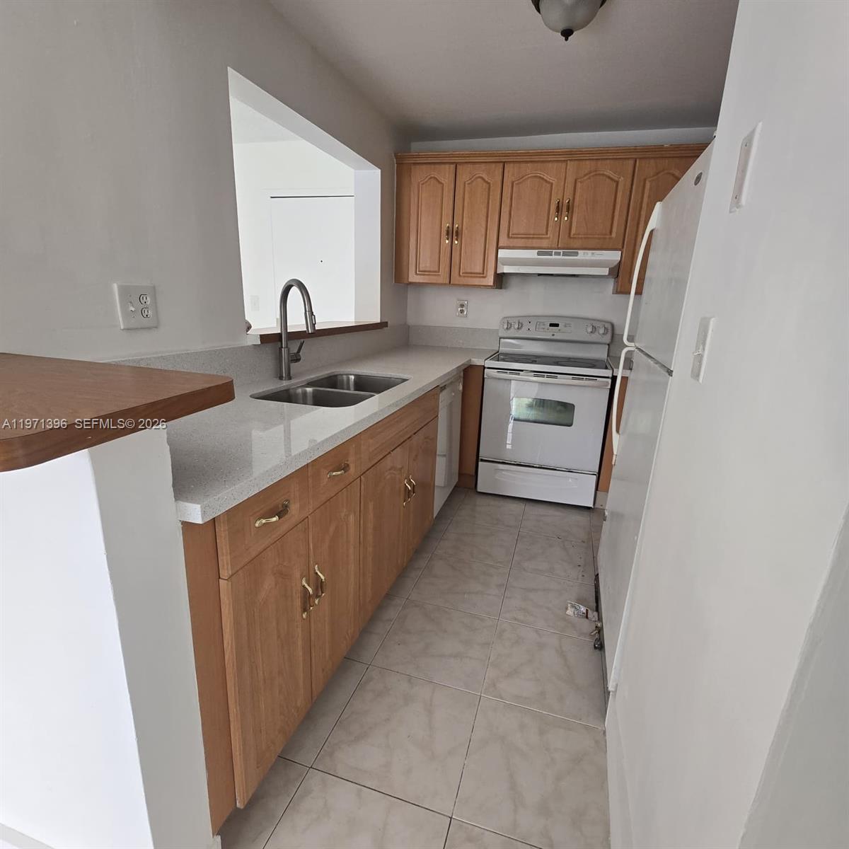 GOLFVIEW CLUB AT FONTAINE - Residential