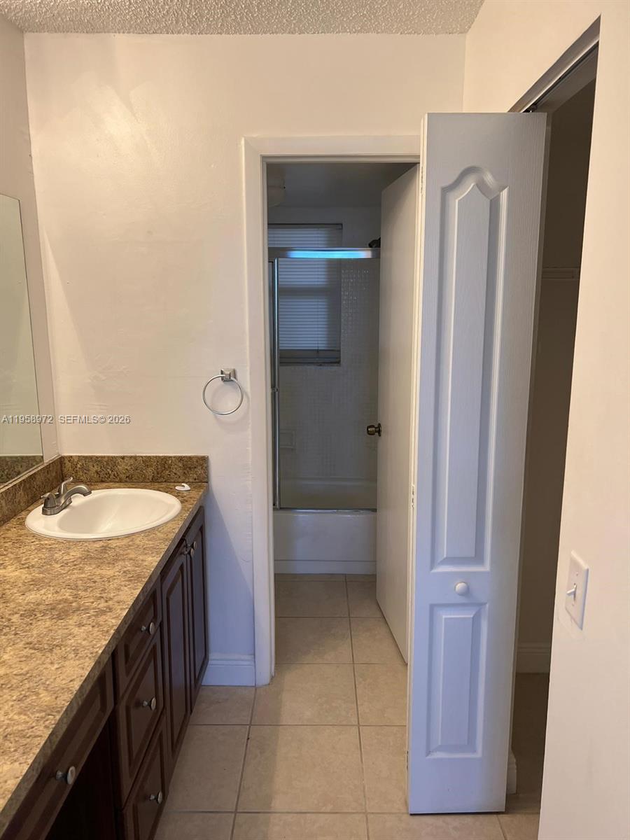 ROYAL PARK GARDENS II-K C - Residential Lease