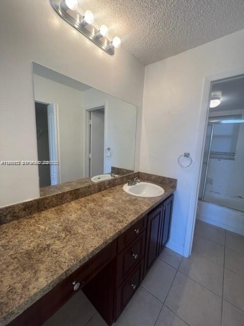 ROYAL PARK GARDENS II-K C - Residential Lease