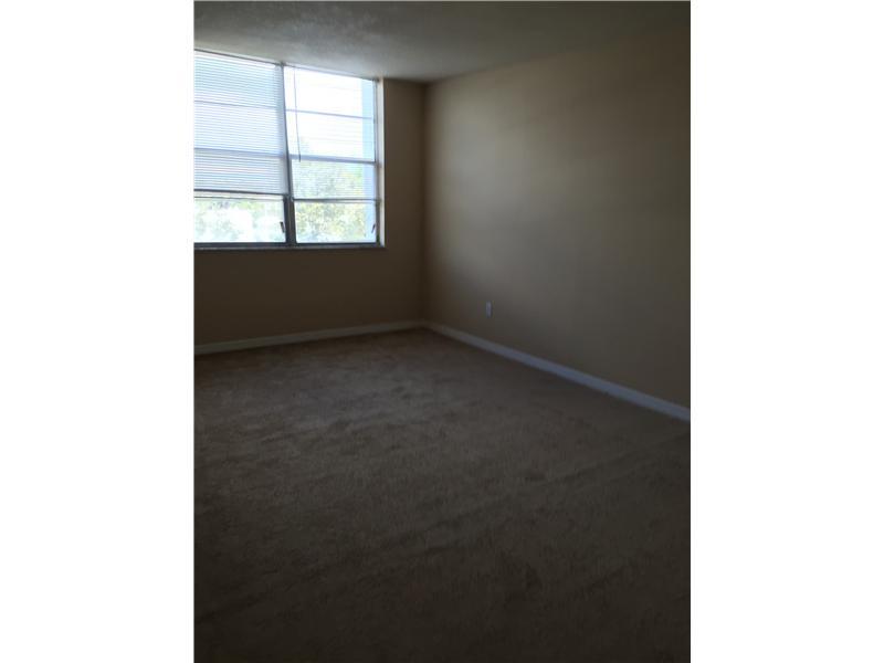 MONTECARLO CONDO - Residential Lease