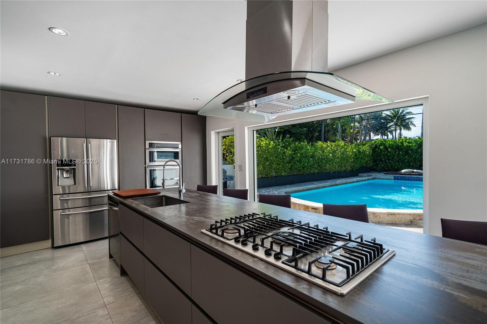 NORMANDY GOLF COURSE - Residential