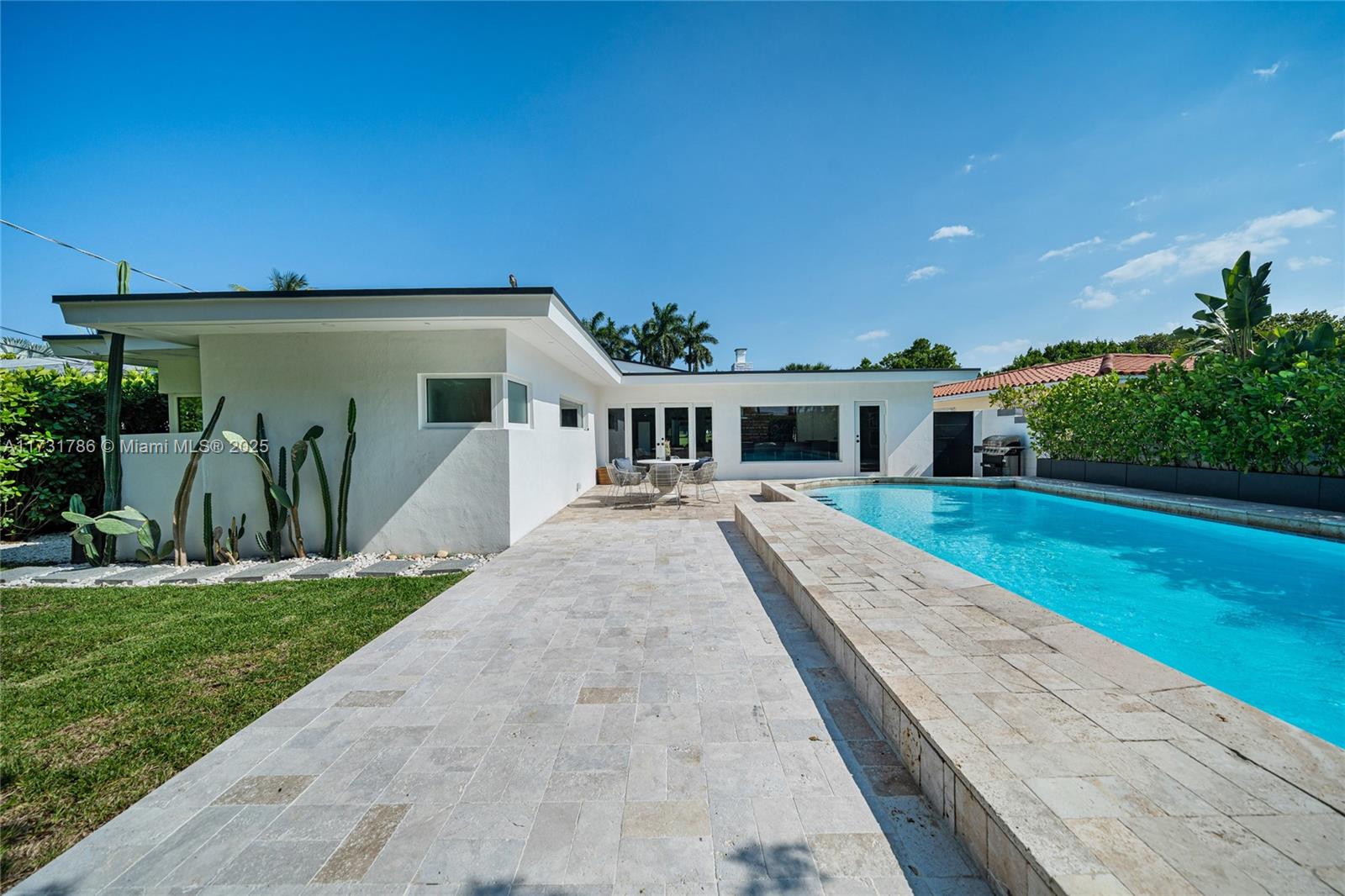 NORMANDY GOLF COURSE - Residential