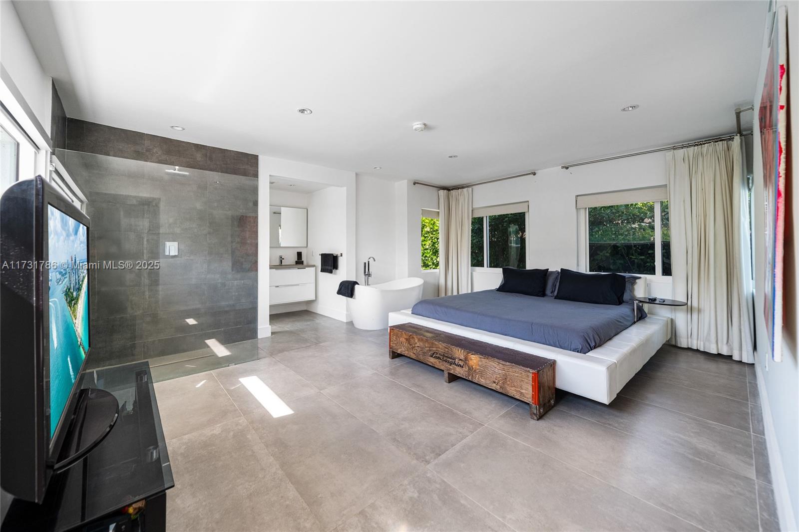 NORMANDY GOLF COURSE - Residential