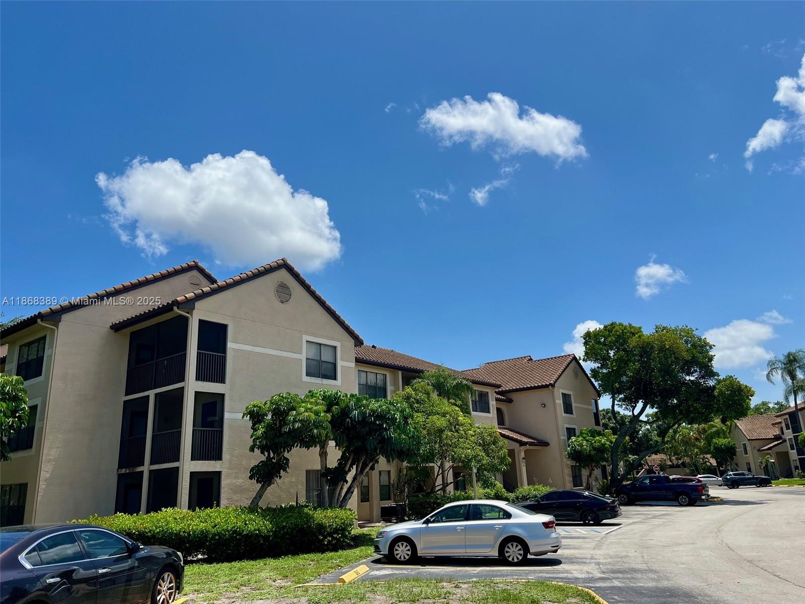 PALM AIRE GARDENS CONDO - Residential Lease