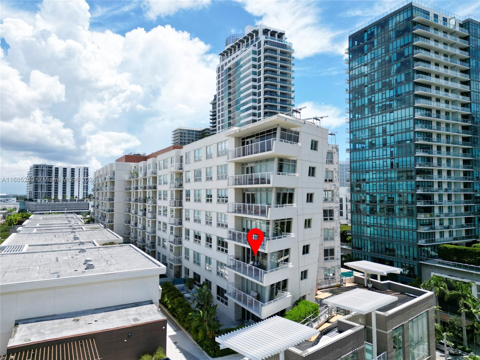 MIDBLOCK MIAMI CONDO - Residential Lease