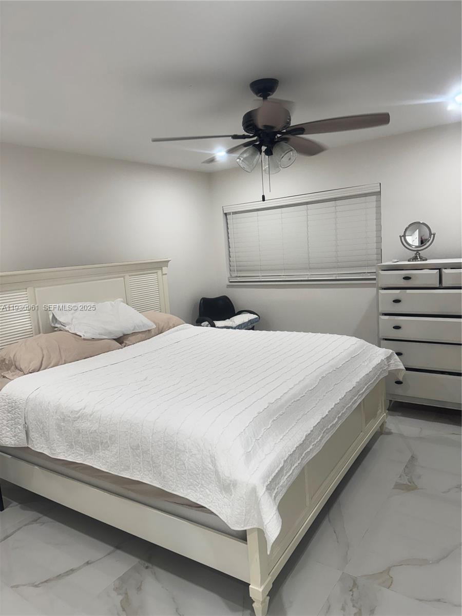 EASTERN SHORES PALO ALTO - Residential Lease