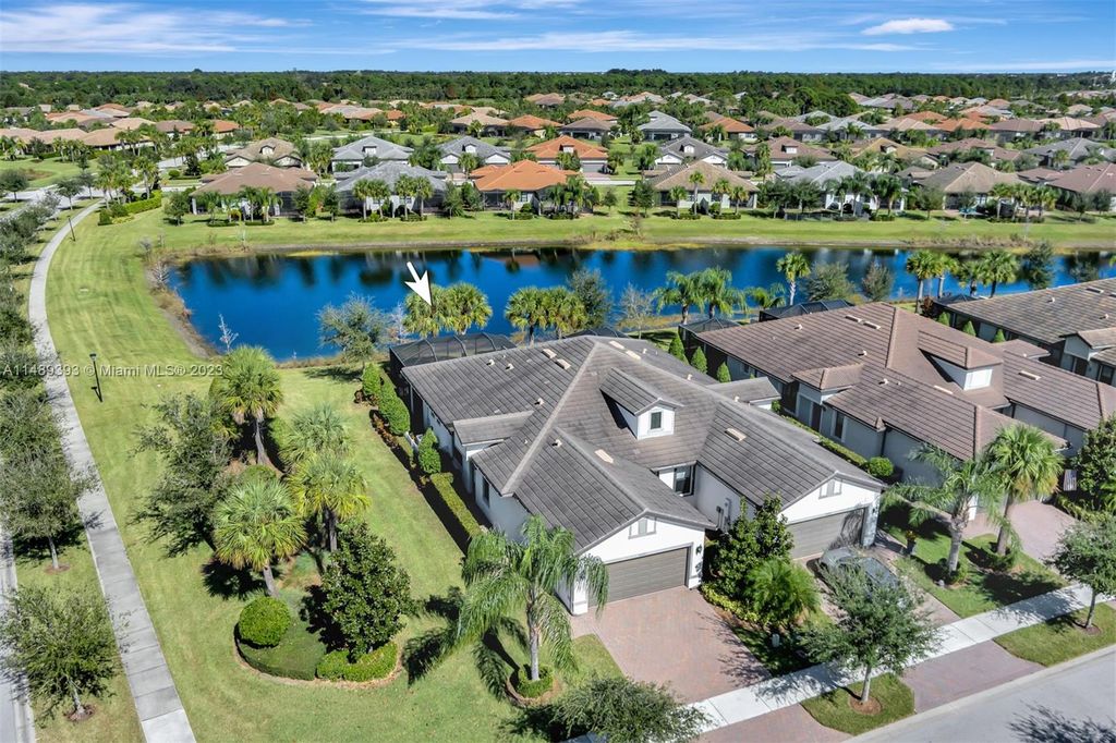 Photo of 4490 Beauty Leaf Cir, Vero Beach, FL 32967 (MLS # A11489393)