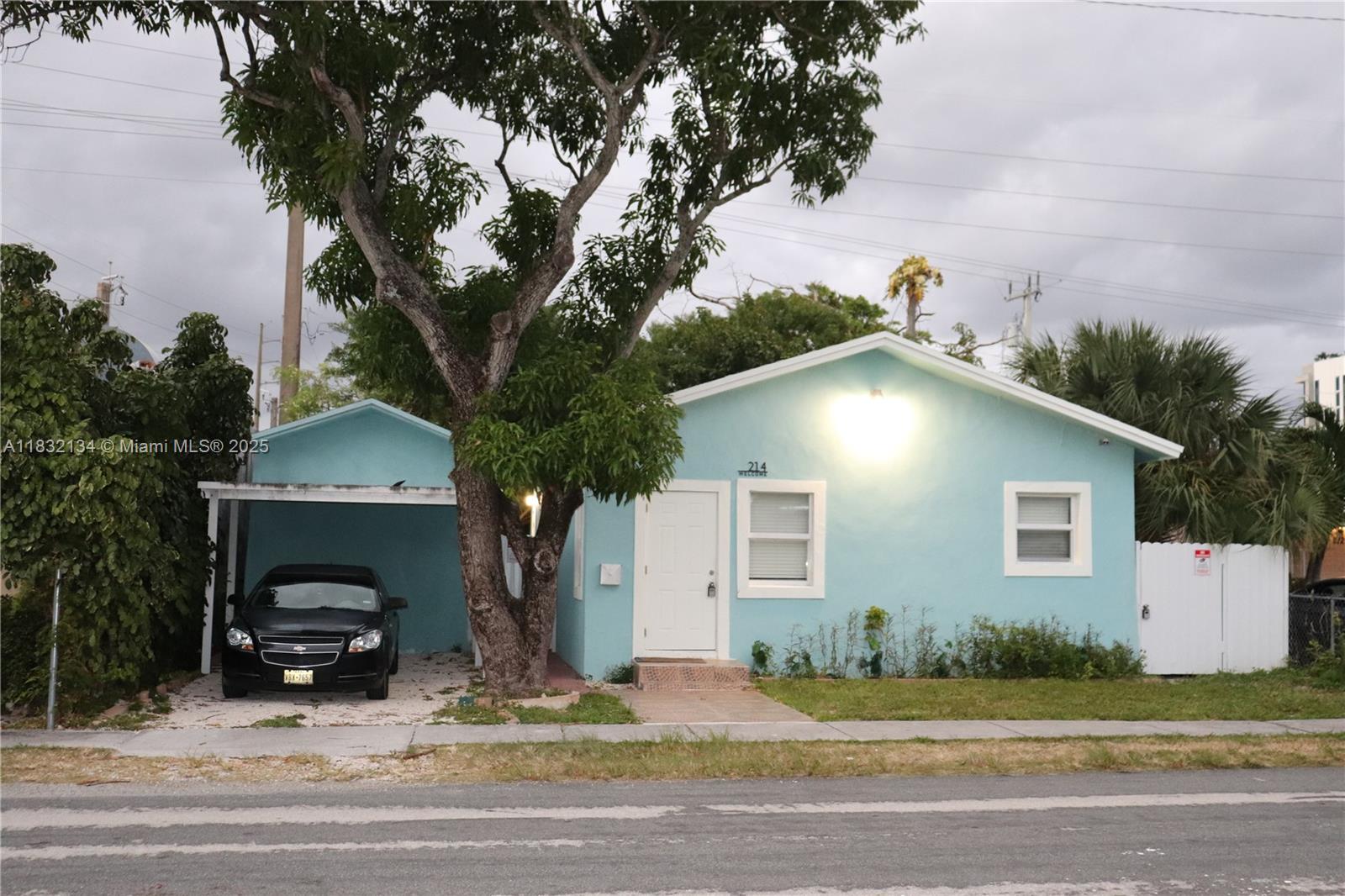 214 SW 2nd Ter