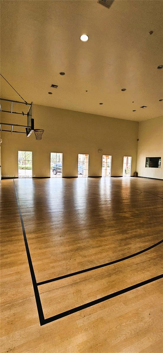 EL-AD VILLAGGIO CONDO BLD - Residential Lease