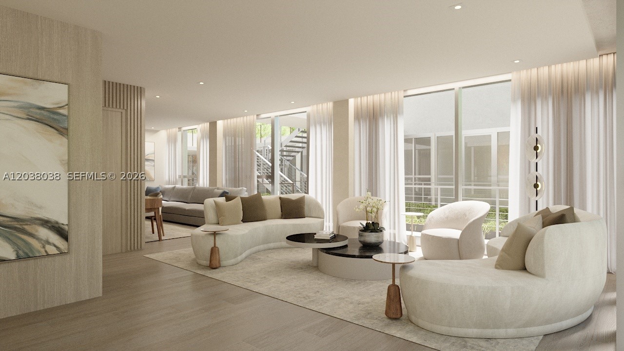 250 Collins Ave 305