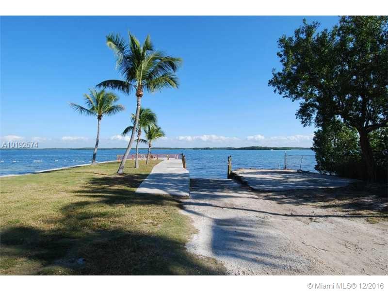 LARGO SOUND PARK - Residential