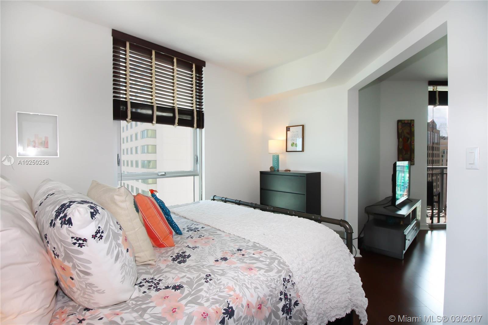 METROPOLIS I AT DADELAND - Residential Lease