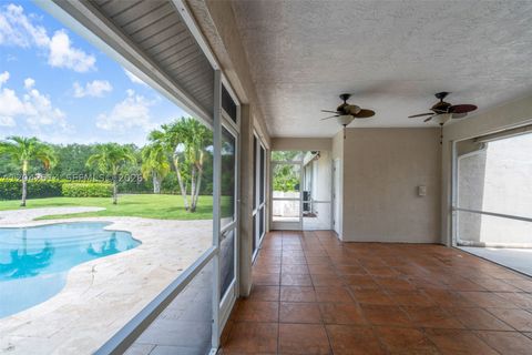 Tiny photo for 5703 Lago Del Sol Dr, Lake Worth, FL 33449 (MLS # A12042514)